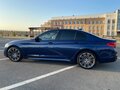 2018 BMW 5 серии 530d xDrive VII (G30/G31/G38), синий, 4000000 рублей - вид 2