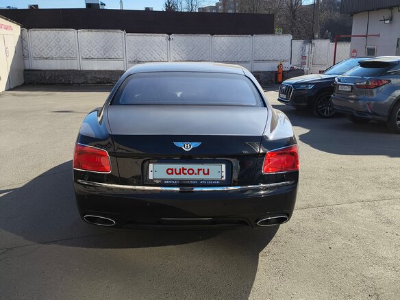 2013 Bentley Flying Spur II, чёрный, 10500000 рублей - вид 3