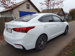 2019 Hyundai Solaris II, белый, 1260000 рублей, вид 4