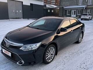 2015 Toyota Camry VII (XV50) Рестайлинг, чёрный, 2500000 рублей, вид 1