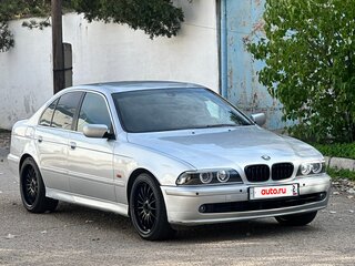 2001 BMW 5 серии 525i IV (E39) Рестайлинг, серебристый, 729000 рублей, вид 4