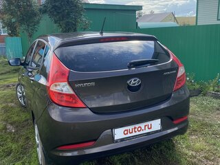 2015 Hyundai Solaris I Рестайлинг, коричневый, 1150000 рублей, вид 3