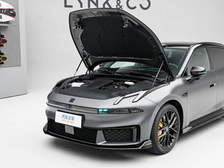 2026 Lynk & Co 07 GT I Рестайлинг, серый, 5320000 рублей, вид 1