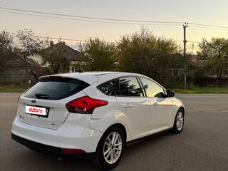 2016 Ford Focus III Рестайлинг, белый, 1230000 рублей, вид 3