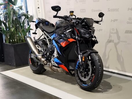 2026 BMW M 1000 R, чёрный, 3764000 рублей, вид 1