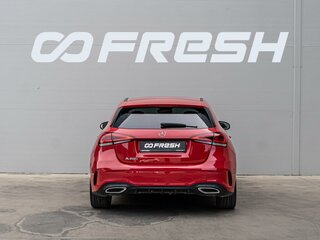 2018 Mercedes-Benz A-Класс 200 IV (W177), красный, 2157000 рублей, вид 4