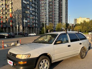 1998 Toyota Corolla VIII (E110), серебристый, 420000 рублей, вид 1