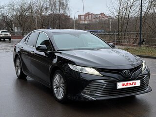 2019 Toyota Camry VIII (XV70), чёрный, 2450000 рублей, вид 2