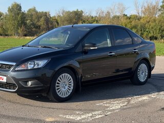 2010 Ford Focus II Рестайлинг, чёрный, 670000 рублей, вид 1