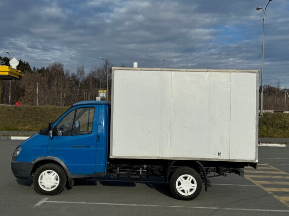 2011 ГАЗ ГАЗель (3302), синий, 970000 рублей - вид 5