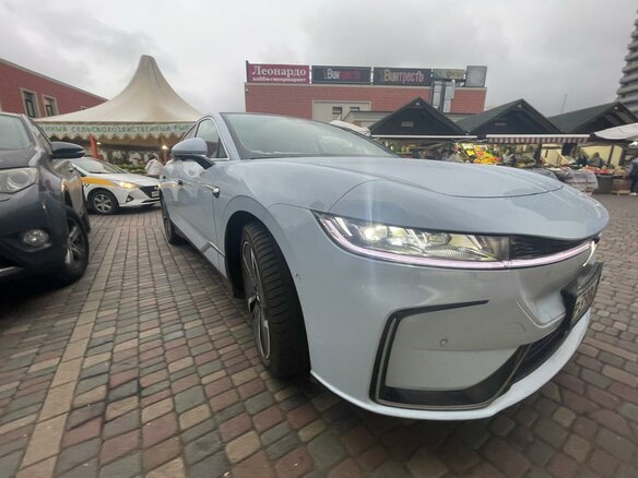 2023 Voyah Passion EV Long Range I, голубой, 3900000 рублей - вид 12