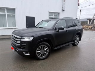 2023 Toyota Land Cruiser 300 Series, чёрный, 12000000 рублей, вид 1