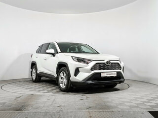 2020 Toyota RAV4 V (XA50), белый, 2410000 рублей, вид 3