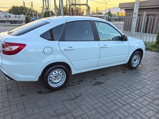 2024 Lada (ВАЗ) Granta I Рестайлинг, белый, 900000 рублей, вид 4