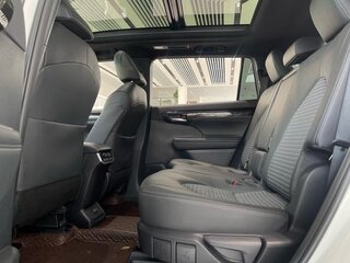 2025 Toyota Crown Kluger, белый, 5670000 рублей, вид 5