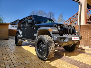 2020 Jeep Wrangler IV (JL), чёрный, 7900000 рублей, вид 2