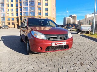 2011 Renault Sandero I, красный, 270000 рублей, вид 1