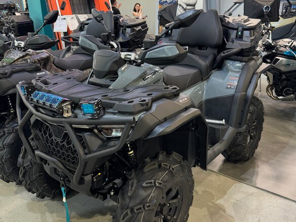 2024 CFMoto CFORCE 1000 EPS, серый, 1400000 рублей