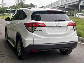 2022 Honda Vezel I Рестайлинг, белый, 1280000 рублей, вид 4