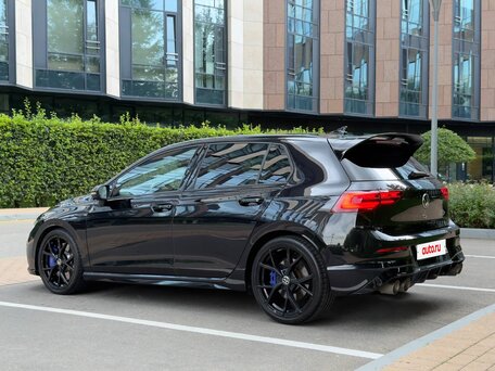 2022 Volkswagen Golf R VIII, чёрный, 5650000 рублей, вид 3