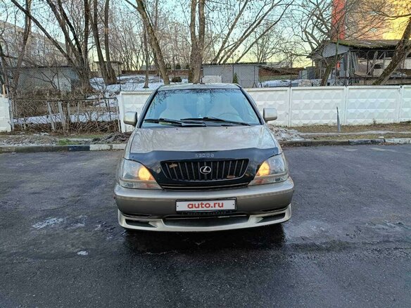 2000 Lexus RX 300 I, жёлтый, 780000 рублей - вид 1