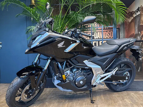 2025 Honda NC 750X, чёрный, 1580000 рублей, вид 1