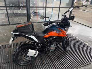 2022 KTM 390 Adventure, оранжевый, 540000 рублей, вид 3