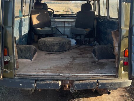2001 УАЗ 2206, зелёный, 260000 рублей, вид 2