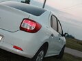2014 Renault Logan II, белый, 370000 рублей - вид 4
