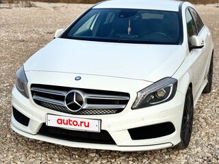 2013 Mercedes-Benz A-Класс 200 III (W176), белый, 1599999 рублей, вид 2