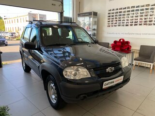2016 Chevrolet Niva I Рестайлинг, чёрный, 540000 рублей, вид 3
