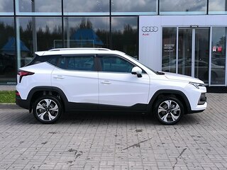 2026 Москвич 3, белый, 2280000 рублей, вид 4