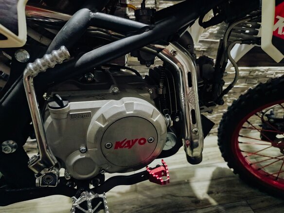 2019 Kayo Evolution YX140EM, красный, 80000 рублей - вид 2