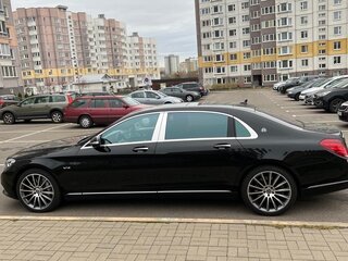 2015 Mercedes-Benz Maybach S-Класс 600 I (X222), чёрный, 5009800 рублей, вид 3