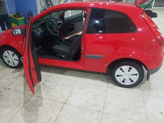 2007 Ford Fiesta Mk5, красный, 359000 рублей, вид 5