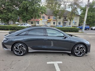 2022 Hyundai IONIQ 6 Long Range I, серый, 3400000 рублей, вид 4