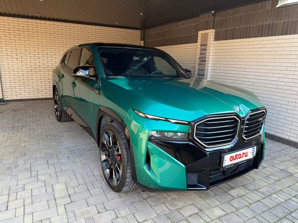 2023 BMW XM, зелёный, 16900000 рублей - вид 9
