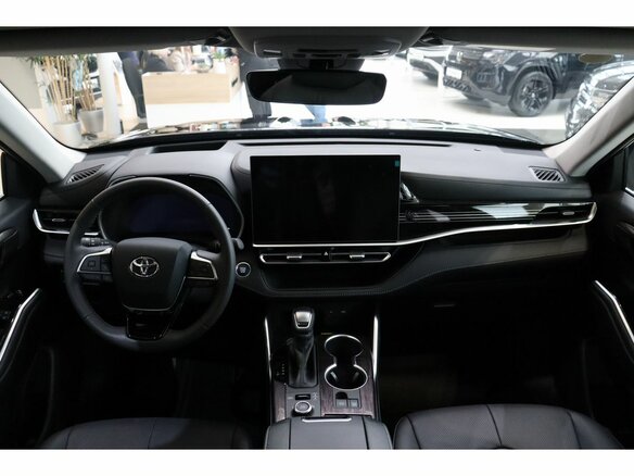 2026 Toyota Highlander IV (XU70), чёрный - вид 12