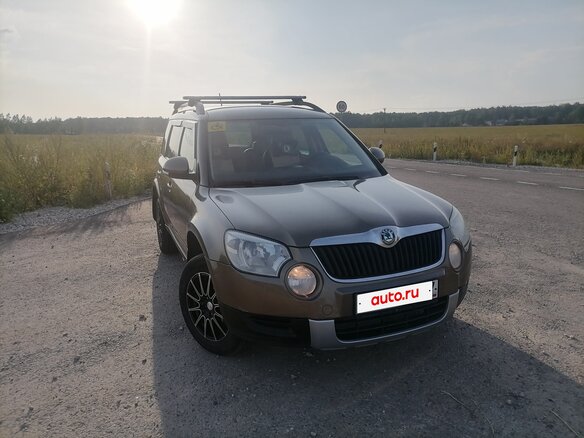 2012 Skoda Yeti I, коричневый, 1000000 рублей