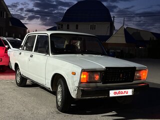2006 Lada (ВАЗ) 2107, белый, 140000 рублей, вид 3