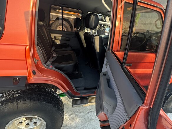 1990 Toyota Land Cruiser Prado 70 Series, оранжевый - вид 30