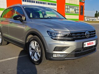 2017 Volkswagen Tiguan II, серый, 2850000 рублей, вид 4