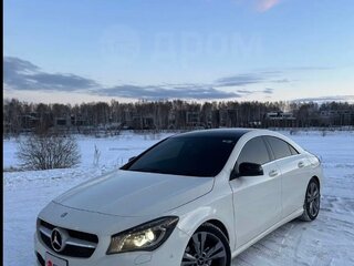 2013 Mercedes-Benz CLA 180 I (C117, X117), белый, 1400000 рублей, вид 2