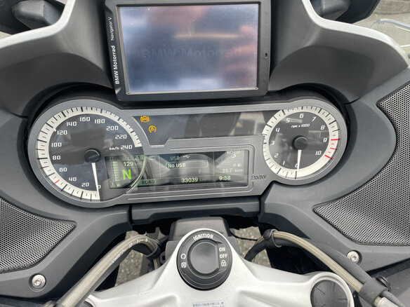 2016 BMW R 1200 RT, чёрный, 1200000 рублей - вид 9