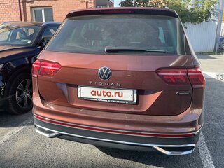 2020 Volkswagen Tiguan II Рестайлинг, коричневый, 3490000 рублей, вид 5