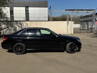 2010 Mercedes-Benz C-Класс 180 BlueEFFICIENCY III (W204), чёрный, 950000 рублей, вид 2