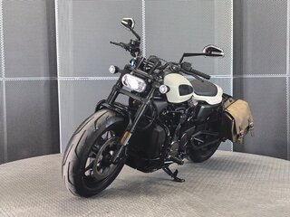 2023 Harley-Davidson Sportster S, белый, 1477000 рублей, вид 4