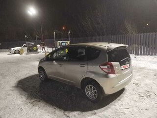 2009 Honda Fit II, бежевый, 690000 рублей, вид 4