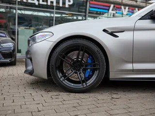 2018 BMW M5 VI (F90), серый, 7250000 рублей, вид 5