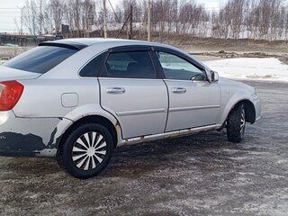 2013 Daewoo Gentra II, серебристый, 650000 рублей, вид 2